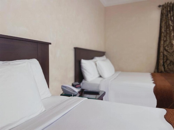 Nite Inn at Universal City - Walking Distance to Universal Studios Hollywood image 24