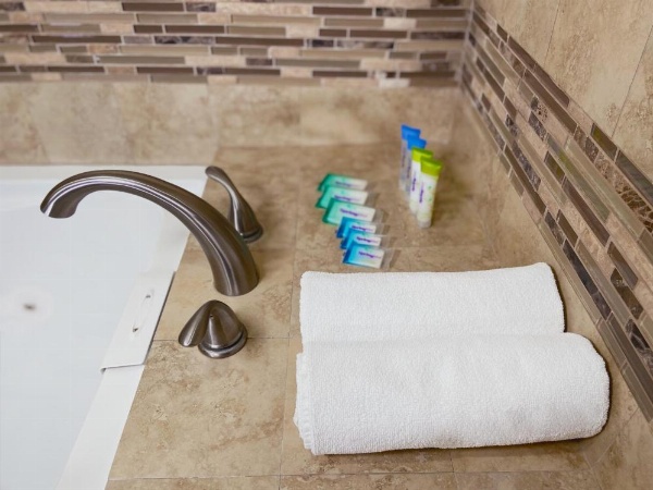 Nite Inn at Universal City - Walking Distance to Universal Studios Hollywood image 49