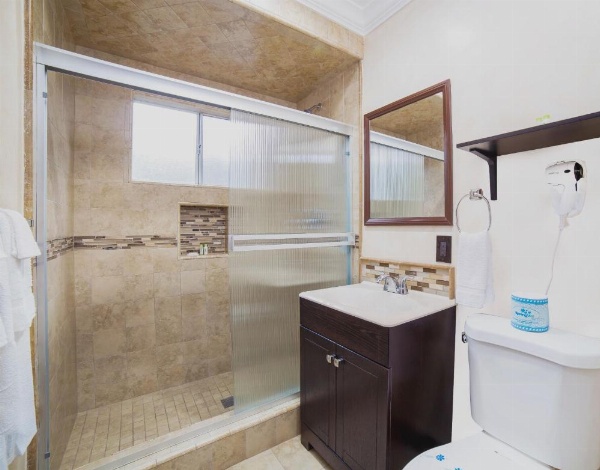 Nite Inn at Universal City - Walking Distance to Universal Studios Hollywood image 76